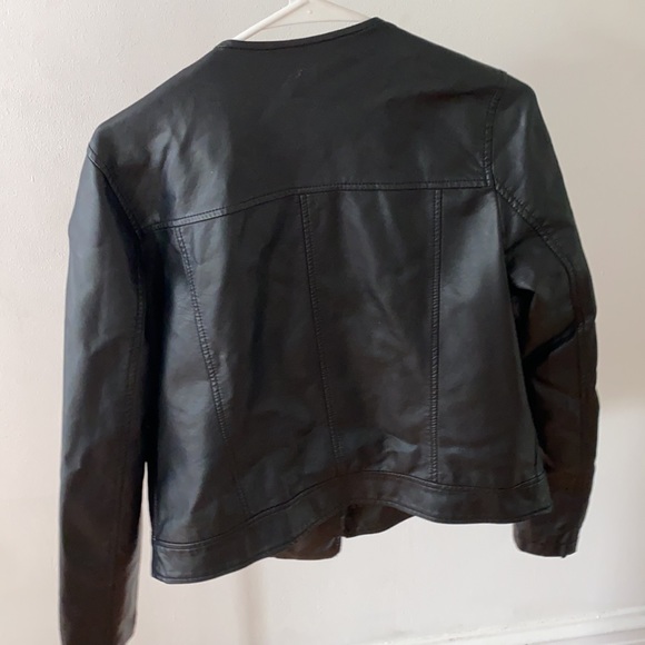 F21 faux leather jacket size medium - Picture 5 of 8